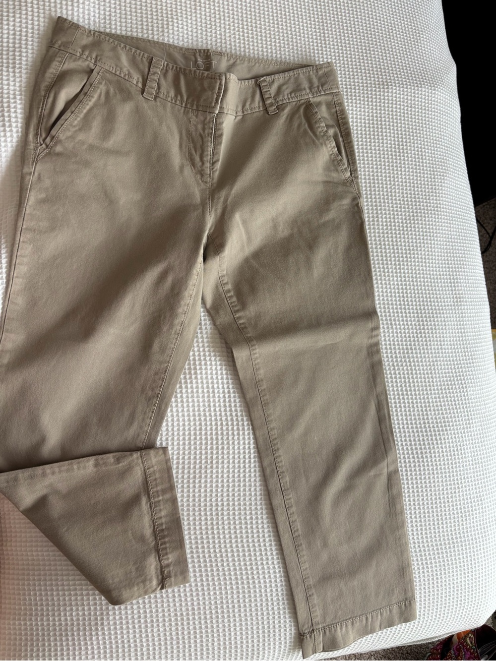 LOFT Women's Straight Crop Pants in Taupe